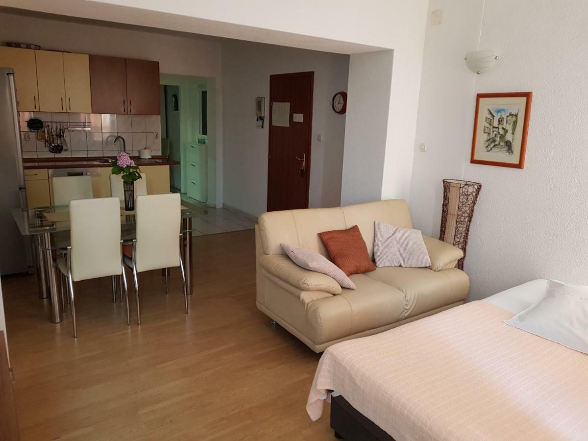 Apartments Centar - Mirjana Makarska Eksteriør billede
